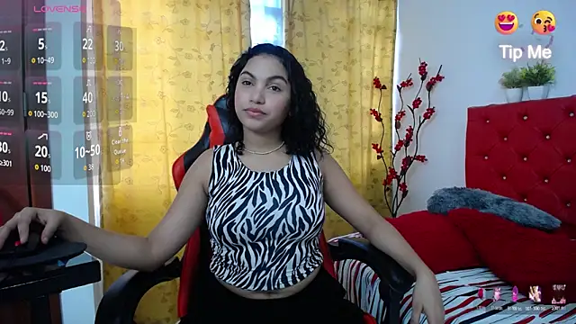 valeria martinez19 online show from March 11, 8:58 pm