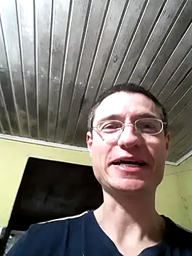 Snapshot of everbrazilianpr chatting on November 1, 9:08 pm everbrazilianpr online show from November 1, 9:08 pm
