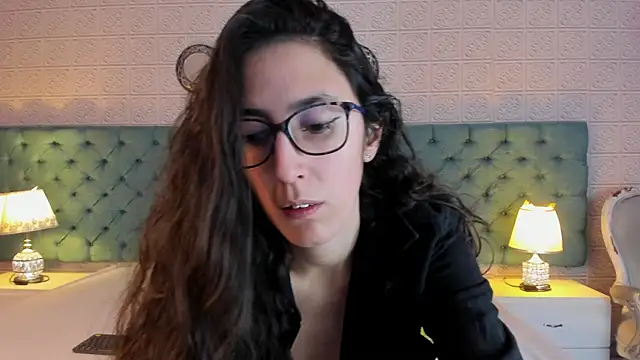 GirafMusic online show from February 8, 1:03 am