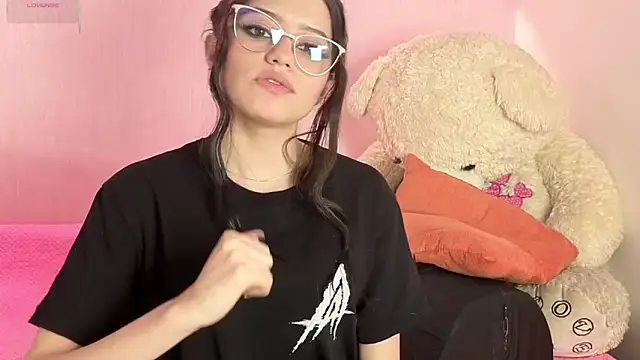 Little arii online show from April 28, 7:07 pm