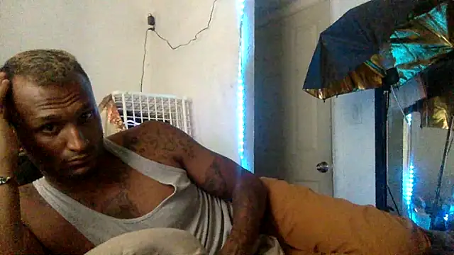Snapshot of DREGO4LOVE chatting on June 11, 12:32 am DREGO4LOVE online show from June 11, 12:32 am