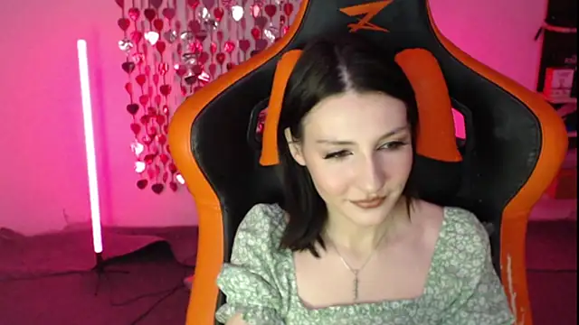 honbliss online show from January 12, 1:56 am