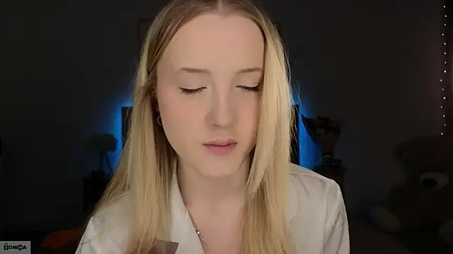 adele armass online show from February 19, 9:34 pm