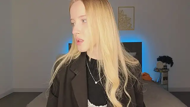 adele armass online show from May 15, 9:02 pm