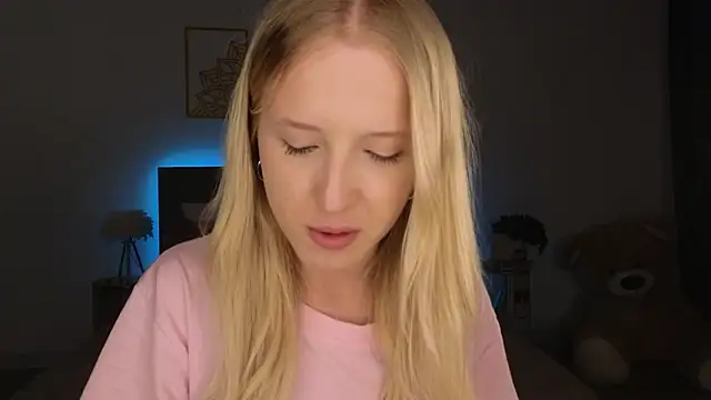 adele armass online show from March 19, 9:04 pm
