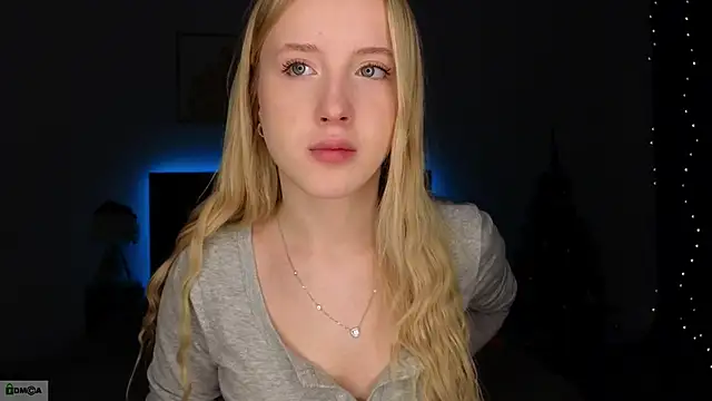 adele armass online show from January 10, 9:43 pm