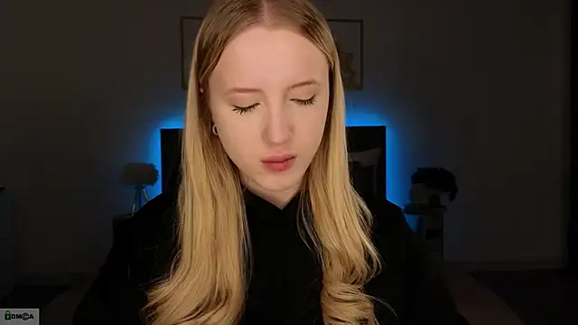 adele armass online show from February 13, 8:53 pm