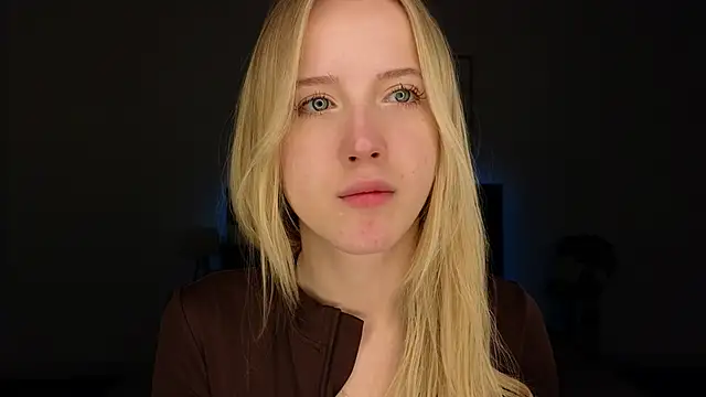 adele armass online show from May 28, 9:10 pm