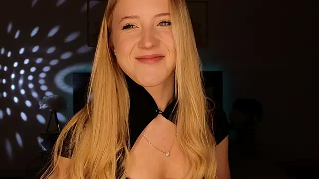 adele armass online show from June 11, 8:50 pm