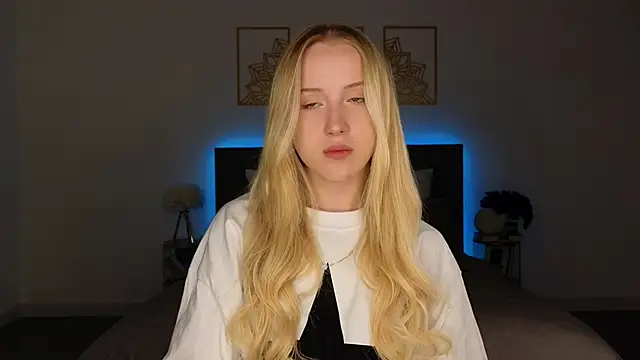 adele armass online show from June 4, 9:08 pm