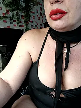 Snapshot of MilkySky chatting on January 9, 5:42 pm MilkySky online show from January 9, 5:42 pm