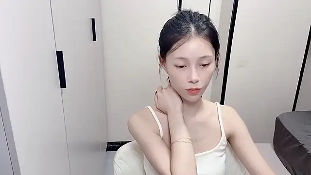 yuyu-33 online show from November 7, 12:26 am