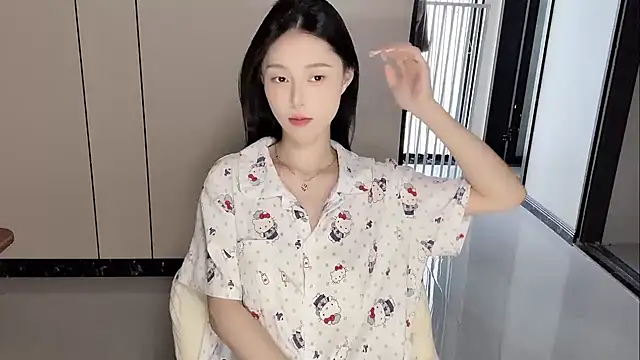 yuyu-33 online show from June 25, 5:12 am