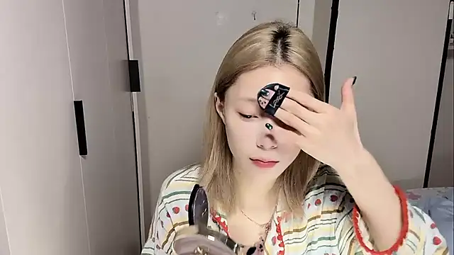 yuyu-33 online show from March 3, 12:50 am