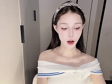 yuyu-33 online show from November 8, 1:20 am