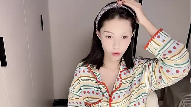 yuyu-33 online show from November 20, 1:28 am