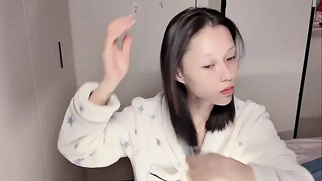 yuyu-33 online show from January 13, 9:08 pm