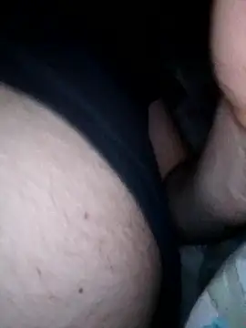 Snapshot of pino870 chatting on January 10, 10:27 pm pino870 online show from January 10, 10:27 pm