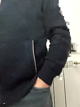 Snapshot of pino870 chatting on February 20, 2:30 pm pino870 online show from February 20, 2:30 pm