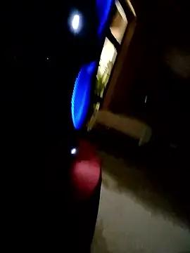 Snapshot of pino870 chatting on January 8, 8:48 pm pino870 online show from January 8, 8:48 pm