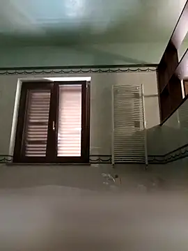 Snapshot of pino870 chatting on December 18, 11:47 am pino870 online show from December 18, 11:47 am