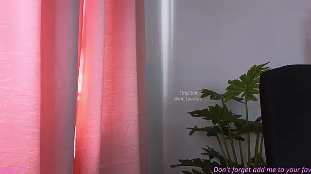 Snapshot of BabyLauritaa chatting on June 27, 8:04 pm BabyLauritaa online show from June 27, 8:04 pm