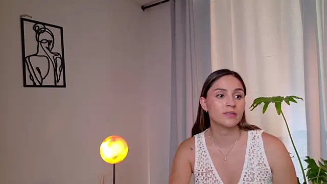 Snapshot of VictoriaNova_ chatting on July 14, 9:54 pm VictoriaNova online show from July 14, 9:54 pm