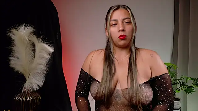 Zara Nova online show from April 16, 11:51 pm