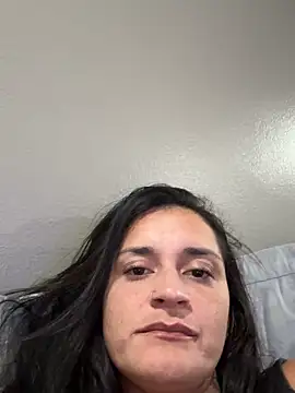 SolcitaPeach online show from December 3, 7:46 pm