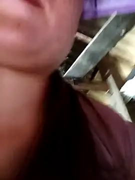 Snapshot of zubu-ti chatting on October 31, 4:42 am zubu-ti online show from October 31, 4:42 am