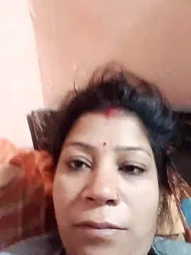 Snapshot of Sangita_g chatting on November 26, 12:21 am Sangita g online show from November 26, 12:21 am