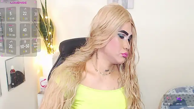 Snapshot of melani_ferraraa_ chatting on January 15, 4:49 am melani ferraraa online show from January 15, 4:49 am