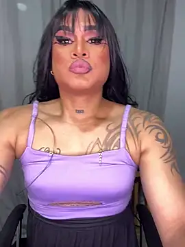 Snapshot of melani_ferraraa_ chatting on June 21, 5:35 am melani ferraraa online show from June 21, 5:35 am