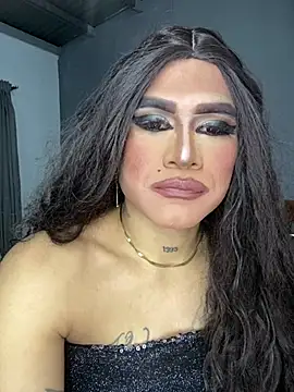 melani ferraraa  online show from April 5, 5:14 am