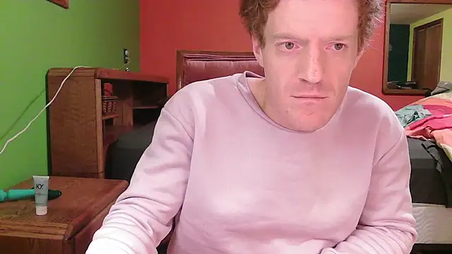 Snapshot of glamtransgoddess15 chatting on October 31, 10:05 pm glamtransgoddess15 online show from October 31, 10:05 pm