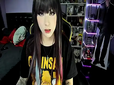 Yummy dark online show from November 25, 6:36 am