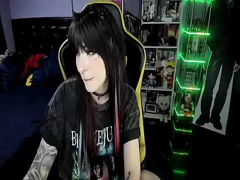 Yummy dark online show from November 14, 7:12 am