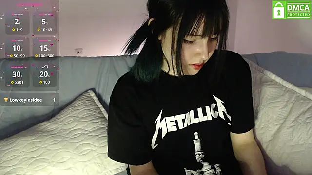 just meko online show from March 4, 1:57 am