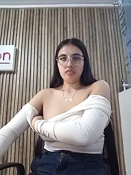 Valk submissive online show from April 21, 4:52 am