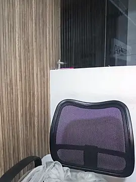 Valk submissive online show from April 5, 4:52 am