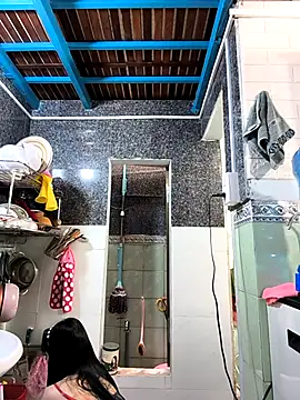 Snapshot of Okleotina9 chatting on December 5, 4:11 am Okleotina9 online show from December 5, 4:11 am