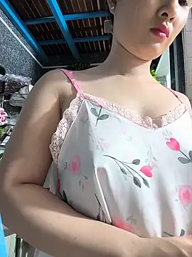 Okleotina9 online show from June 2, 4:12 am