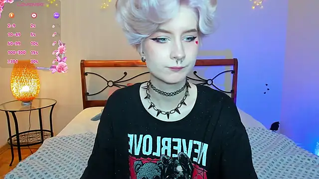 Snapshot of Angel_Julles chatting on November 23, 1:04 am Angel Julles online show from November 23, 1:04 am