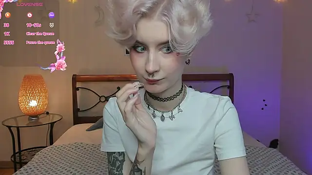 Snapshot of Angel_Julles chatting on November 29, 8:14 am Angel Julles online show from November 29, 8:14 am