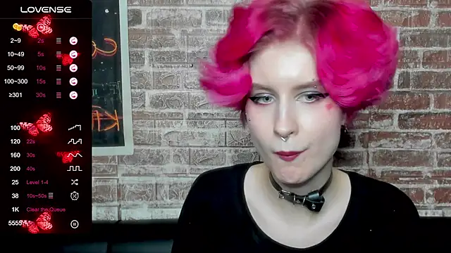 Snapshot of Angel_Julles chatting on May 8, 4:33 pm Angel Julles online show from May 8, 4:33 pm
