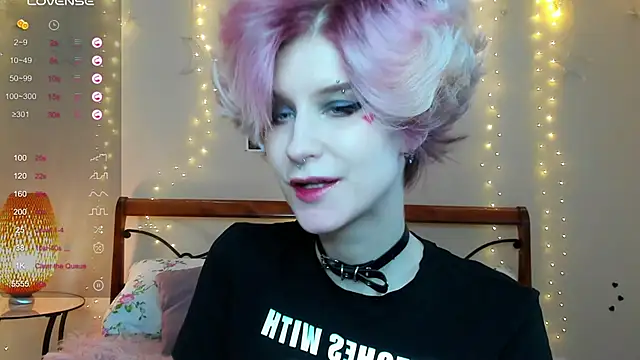 Snapshot of Angel_Julles chatting on June 4, 1:05 pm Angel Julles online show from June 4, 1:05 pm
