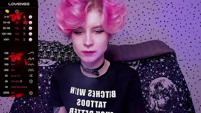 Angel Julles online show from April 10, 8:10 am