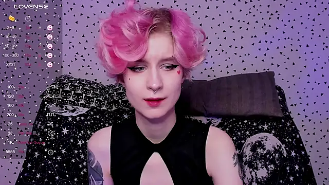 Angel Julles online show from April 11, 7:50 pm
