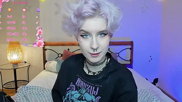 Snapshot of Angel_Julles chatting on December 13, 8:04 pm Angel Julles online show from December 13, 8:04 pm