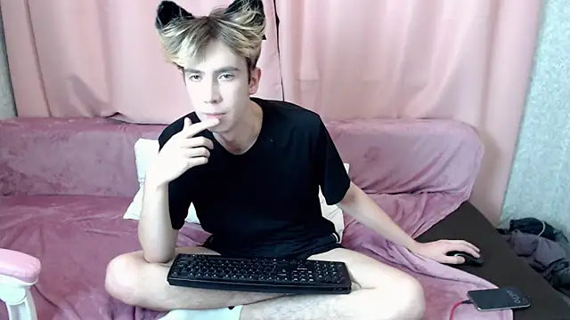 Harvey foster online show from October 31, 8:49 pm